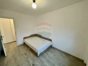 Apartament 3 camere modern - imagine 10