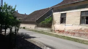 De vanzare casa in comuna Urziceni judetul Satu Mare - imagine 3