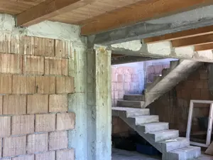 Casă de vânzare  - imagine 2