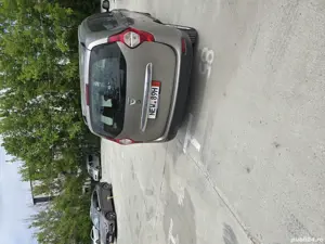 Vind Auto Dacia Lod - imagine 3 Vind Auto Dacia Lod - imagine 3