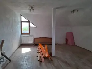 VILA S+P+E+M  cu SPATIU COMERCIAL  central in Nadlac - imagine 20