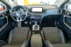 Kia XCeed 1.6CRDi Automatic "Design" - imagine 12
