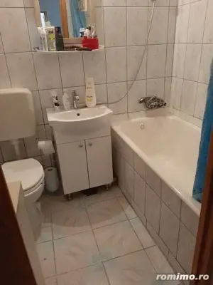 apartament 2 camere decomandat zona Circumvalatiunii  - imagine 2