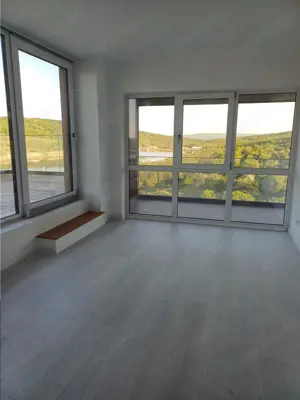 Locuinta cu 4 camere pentru un proprietar cu imaginatie - imagine 16