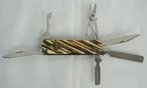 Briceag vechi sovietic cu brici si ustensile de manichiura - imagine 4