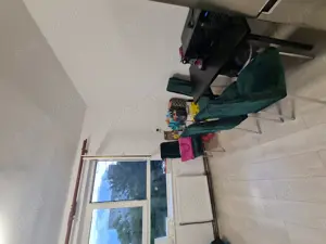 Vand apartament 2 camere zona Scoala 11  - imagine 5