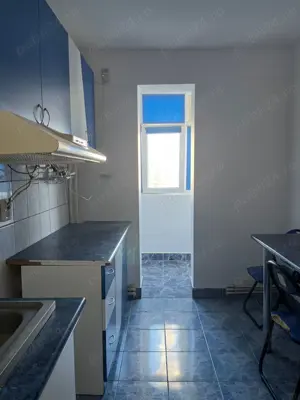 Vand apartament 3 camere Slobozia, Jud. Ialomita, zona Casa Verde - imagine 5