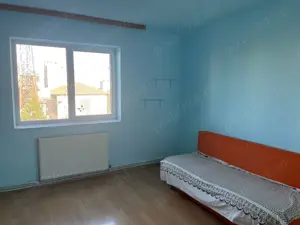 Vand apartament 3 camere Slobozia, Jud. Ialomita, zona Casa Verde - imagine 7