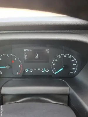 Vand Ford Transit Custom  - imagine 6