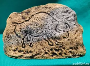 Sculptura rupestră africană in piatră 