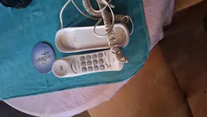 Vând telefoane model vechi