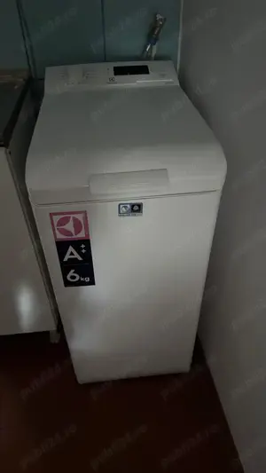Masina de spalat cu incarcare verticala electrolux - model EWT 1262IFW - imagine 2