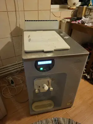 Masina inghetata Carpigiani - imagine 2