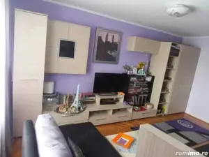 apartament cu 3 camere zona Lipovei