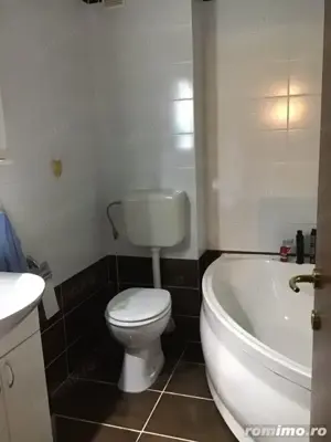 apartament cu 3 camere zona Lipovei  - imagine 3