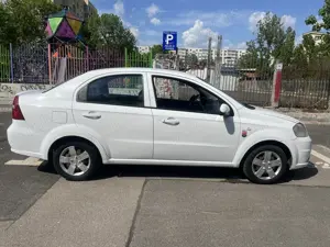 Vând Chevrolet Aveo 1.4 GPL Negociabil - imagine 5