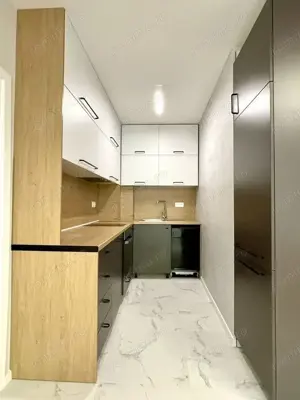 Apartament de vanzare - Girocului 