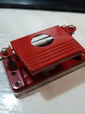 2 perforatoare vintage, anii 80, stare excelentă (Cehoslovacia + Germania) - imagine 2