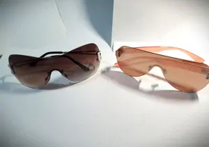 2 perechi de ochelari de soare retro (2)