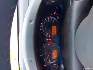 Vand Nissan Navara - imagine 2 Vand Nissan Navara - imagine 2