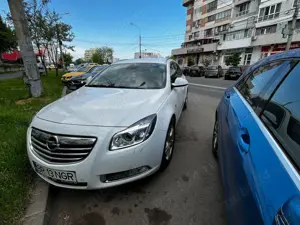 Opel Insignia Sports Tourer de Vanzare