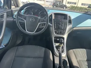 Opel Astra J - 1.7 CDTI - 125 CP Navi, Xenon, parktronic - imagine 6