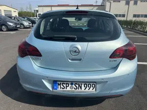Opel Astra J - 1.7 CDTI - 125 CP Navi, Xenon, parktronic - imagine 7