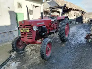 Tractor de vanzare.