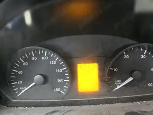 Mercedes Sprinter Doka 7 locuri - imagine 3