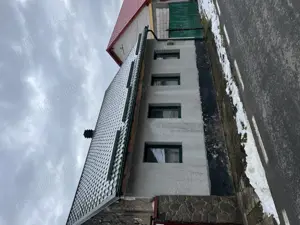 Casă de vânzare Văliug - imagine 2