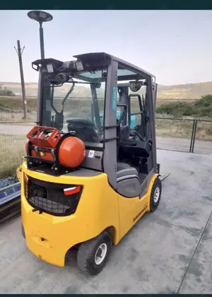 Vând motostivuitor Jungheinrich  - imagine 2