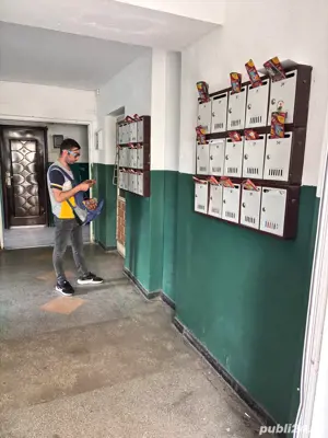 Distributie de pliante si flayere (panou publicitar) - imagine 4 Distributie de pliante si flayere (panou publicitar) - imagine 4