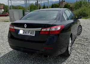 Renault Latitude 2.0 Dci   Euro 5   Piele   Navy   Xenon   Posib. Finantare cu Buletinul, Avans 0 - imagine 4