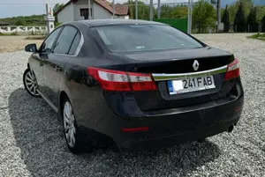 Renault Latitude 2.0 Dci   Euro 5   Piele   Navy   Xenon   Posib. Finantare cu Buletinul, Avans 0 - imagine 3