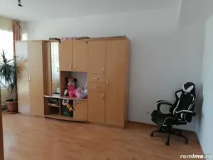 apartament o camera zona Soarelui  - imagine 3