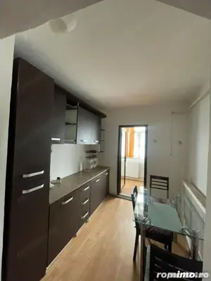 Inchiriez garsoniera zona Medicinei 