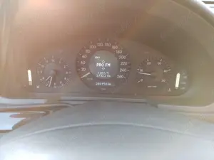 De vanzare - imagine 4