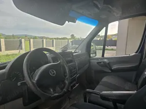 Mercedes Sprinter Doka 7 locuri - imagine 2