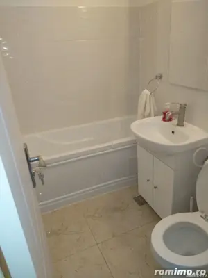 inchiriere o garsoniera in zona Soarelui 