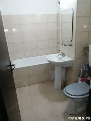 vanzare apartament o camera zona Balcescu  - imagine 3