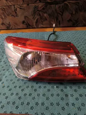 Stop stânga Toyota Camry an 2020 - imagine 2