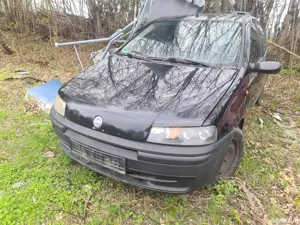 dezmembrez Fiat Punto