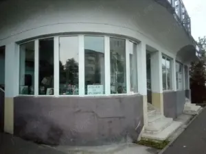 Spatiu comercial (teren proprietate personala--cumparat)+ apartament anexat - imagine 6