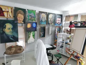 Spatiu comercial (teren proprietate personala--cumparat)+ apartament anexat - imagine 4