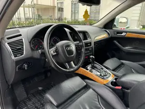 Audi Q5 170 CP automat 2010 - imagine 2