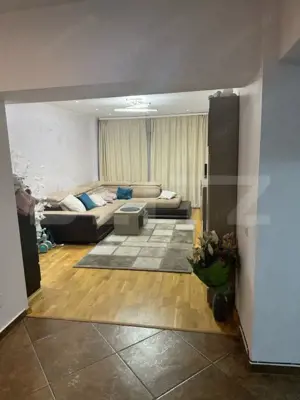 Apartament de vanzare cu 4 camere,  zona Ultracentral SCHIMB SI CU CASA - imagine 2