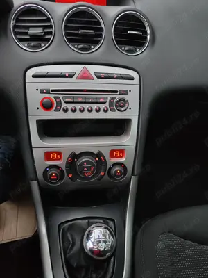 Peugeot 308 SW Panoramic-Benzina  - imagine 6