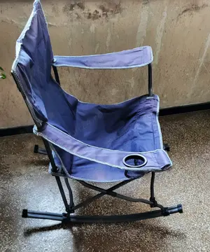 Scaun balansoar pliabil