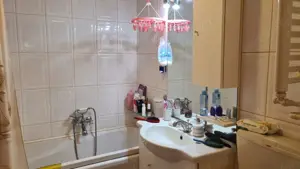 De vanzare apartament cu 2 camere in zona Soarelui - imagine 8