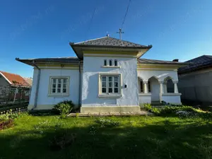 Casa de vanzare